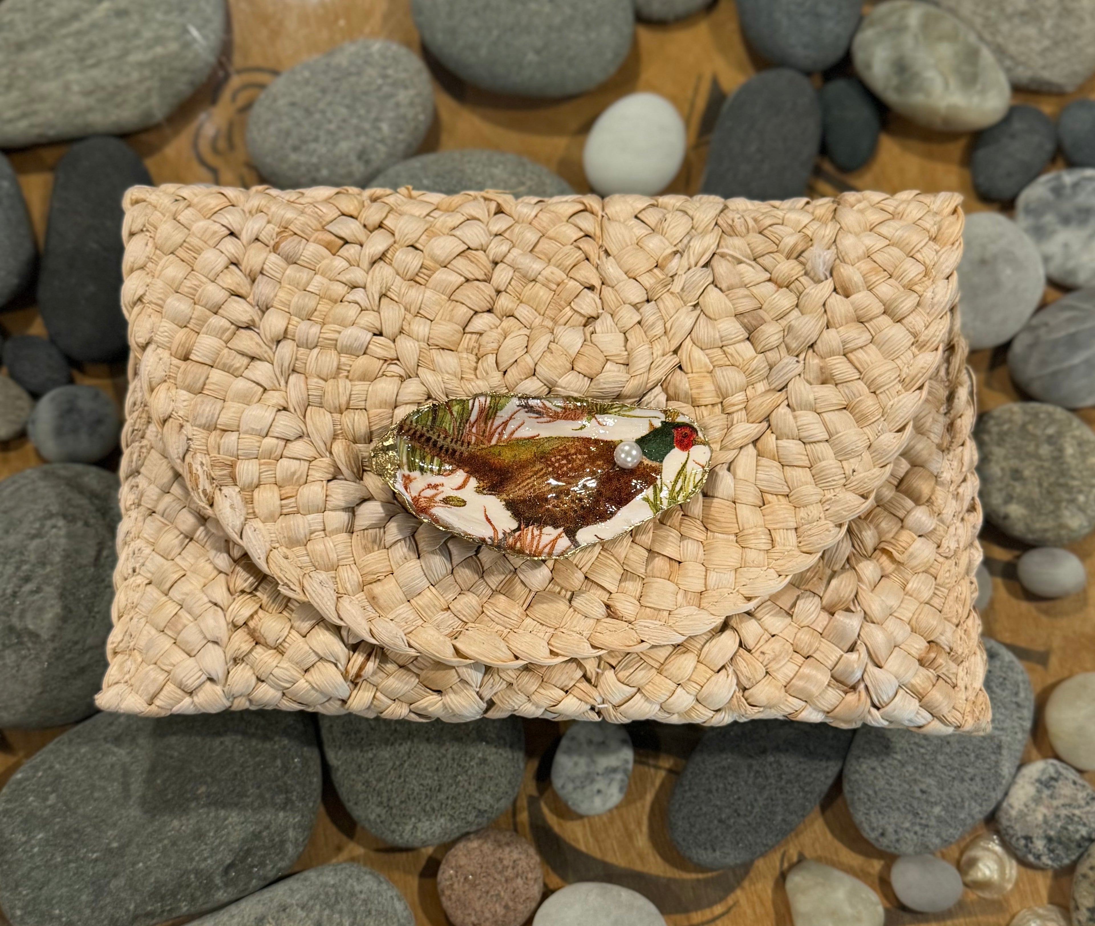 Oyster Embellished Straw Envelope Clutch - Natural with Pheasant