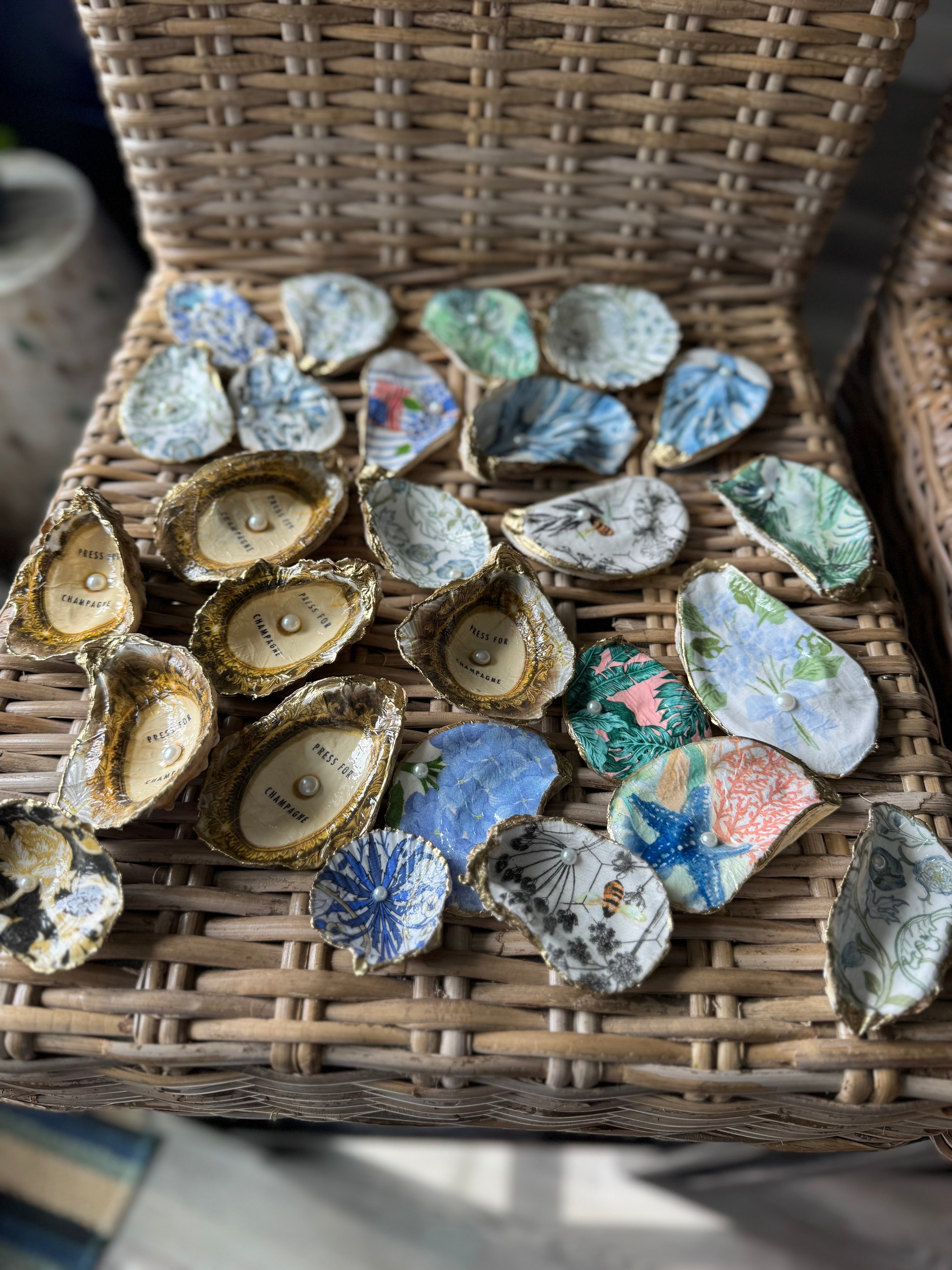 Single Oyster Shells