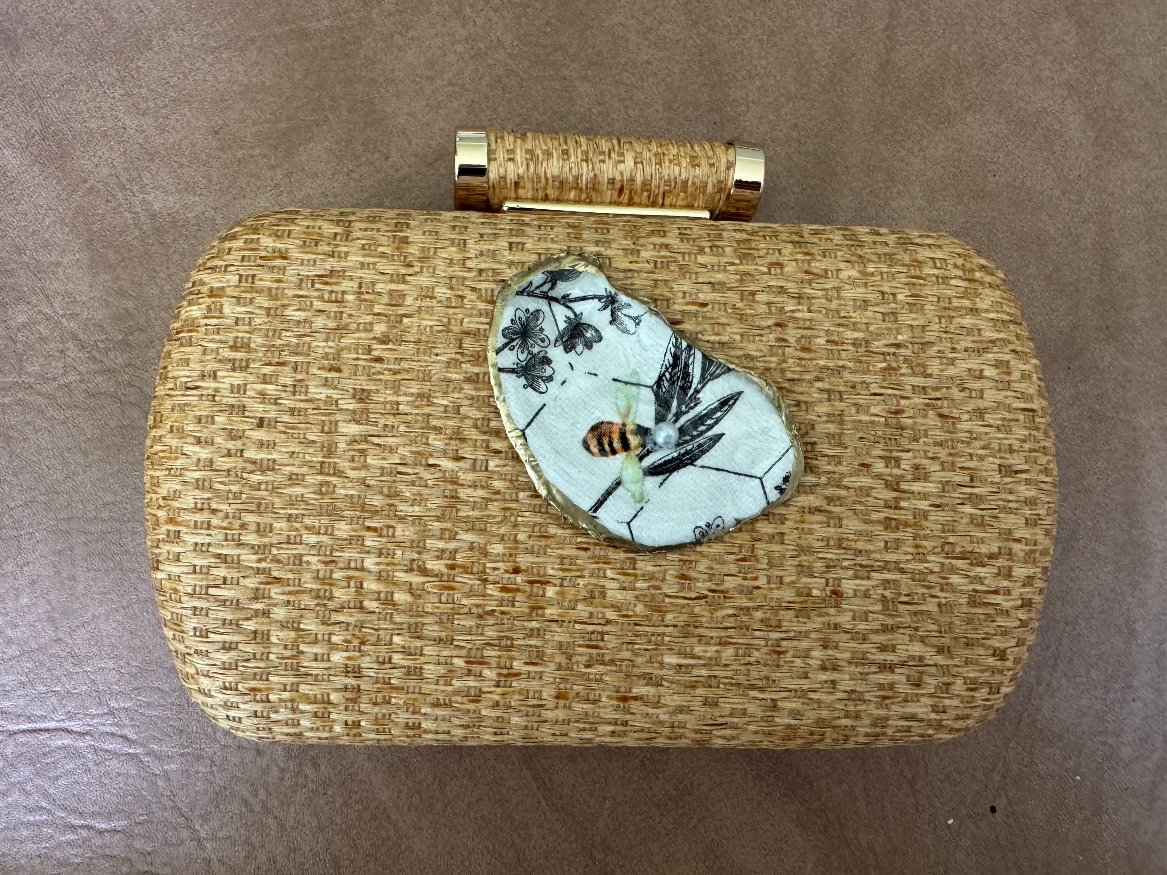 Minaudiere - Bee